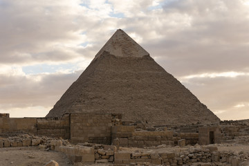 Fototapeta na wymiar Evening sky behind the Pyramid of Khafre