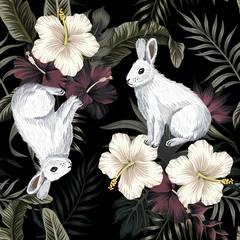 Tapeten Tropische Vintage dunkle, weiße Hibiskusblüte, Palmblätter mit Blumen, Kaninchentier nahtlose Muster schwarzer Hintergrund. Exotische Dschungeltapete. © good_mood