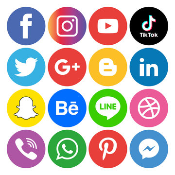 Social Media flat icons technology, network, computer concept. background  group star smiley face sale. Share, Like, Vector illustration Twitter, YouTube, WhatsApp, Snapchat, Facebook, instagram, tikt