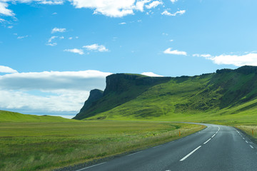 Naklejka premium Icelandic Road