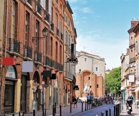 Fototapeta na wymiar Toulouse historic city center, Haute Garonne, Occitanie region, France