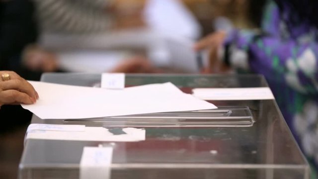 Casting vote ballot box envelope