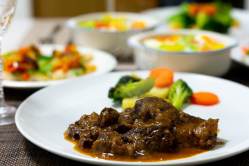 ビーフシチュー