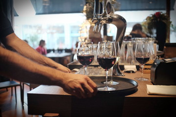 Wine bar 02