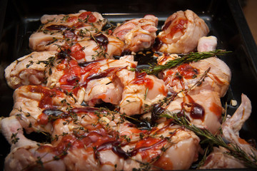 baked chicken pieces in oven sauce