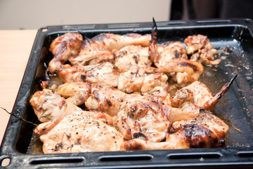 baked chicken pieces in oven sauce