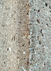 Cement-sand pillars with small grooves