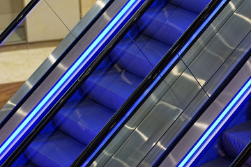 Fototapeta premium Escalator in modern building