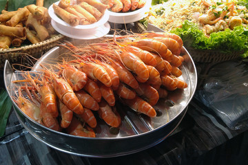 Hot prawns on sale. Thai street food ready to eat.