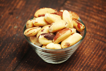 A bowl with peeled Brazil nuts