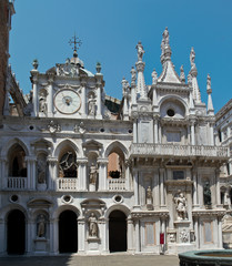 Fototapeta premium Venice, Italy: The Arco Foscari is in the courtyard of the Palazzo Ducale