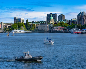 Naklejka premium Busy Victoria Harbour