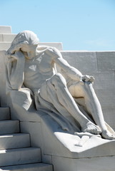 Mémorial canadien de Vimy, bataille de la Crête de Vimy de 1917, une des sculptures du Mémorial,...