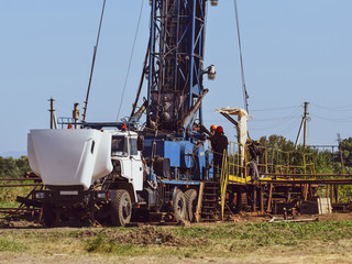 Carrying out repair of an oil well