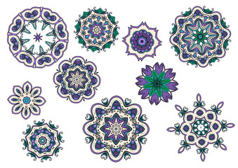 Mandala floral ornaments with vector paisley pattern of Indian and Arabic ethnic flowers. Round lace ornaments with green and purple geometric and Persian tribal motifs, arabesque curls and leaves