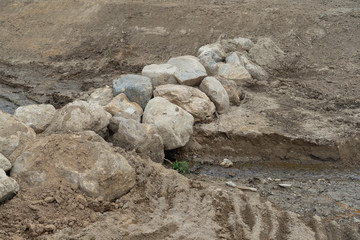 Small barrage dams for water