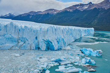 Fototapeta na wymiar Glacier Perito Moreno