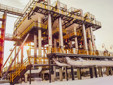 Separators are end. Equipment for oil separation. Modular oil treatment unit. Bulite for separation. Low pressure separators.