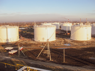 Storage tanks for petroleum products