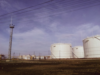 Storage tanks for petroleum products
