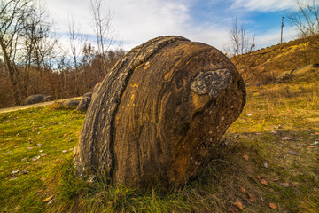 Trovantii – the strangest living stones in Romania.
