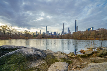 Obraz premium Central Park, New York City at the lake