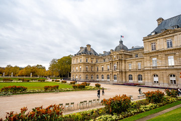 Fototapeta premium View of Luxembourg Palace during Autumn season in the afternoon cloudy day . One of the most important palace in the heart of Paris , France