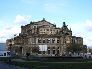Obraz premium Opera in Dresden