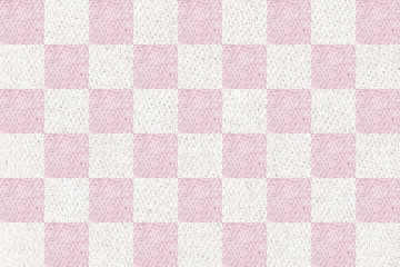 古い白布とピンク色の布チェック柄