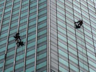 Moscow Sky Scraper Window Cleaner as a dangerous job