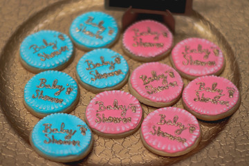 GALLETAS GLASEADAS CON AZUCAR Y COLORES PARA BABYSHOWER EN EVENTOS SOCIALES
