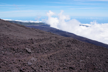 panorama du piton de la Fournaise (île de la Réunion)