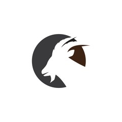 Naklejka premium Goat Logo Icon Template vector 