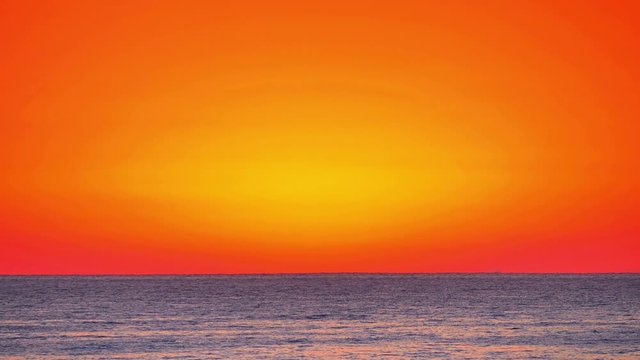 Sunrise over the sea landscape horizon 4k