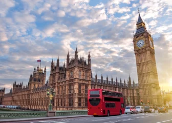 Crédence de cuisine en verre imprimé Bus rouge de Londres Big Ben tower and Houses of Parliament at sunset, London, UK
