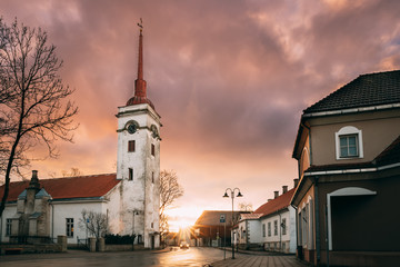 Kuressaare, Estonia. Kuressaare St. Lawrence Church In Sunlight Sunrise Or Sunset Time - obrazy, fototapety, plakaty
