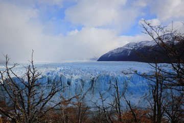  The Perito Moreno Glacier Calving into Lake Argentino, Los Glaciares National Park, El Calafate, Patagonia, Argentina.