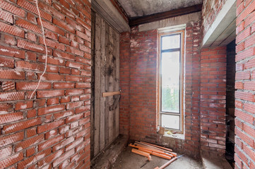 Russia, Moscow- August 25, 2019: interior room apartment. rough repair for self-finishing. interior decoration, bare walls of the room, stage of construction