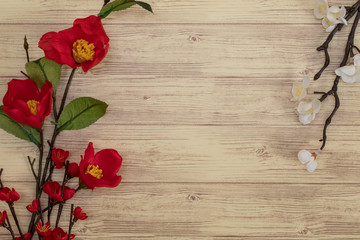 椿と木目の背景