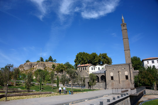 16th century Hazrat Suleiman Mosque inside old walled city of Diyarbakir, Turkey