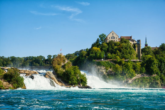 Der Rheinfall in der Schweiz