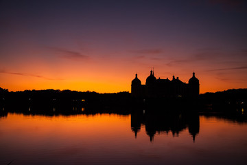 Fototapeta na wymiar Castle Moritzburg - a beautiful sunset