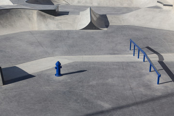 Bau von Outdoor Sportanlagen: Moderner Skatepark 