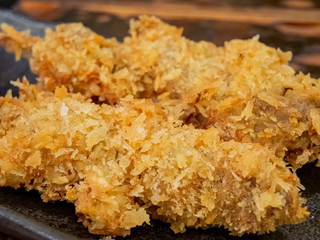 Close up shot of a plate of deep fried oyster