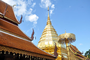 Fototapeta premium Thai Buddhist temple