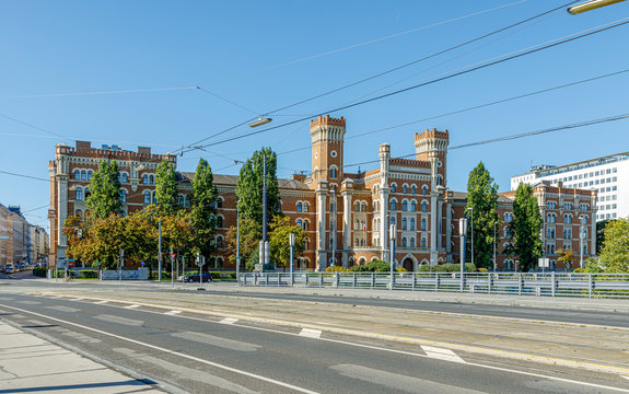 Police Detention Center Vienna - Rossauer Lande