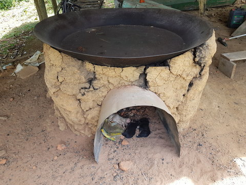 Cassava furnace (Manihot esculenta) in a Caboclo village near mamori in the Amazon. 