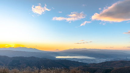 【秋】高ボッチ高原の朝焼け