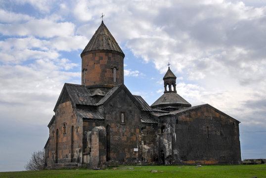 Saghmosavank Monastery (13h centuries) is located on the right bank of huge gorge (canyon) of Kasakh River. Saghmosavank village, Aragatsotn Region, Armenia.