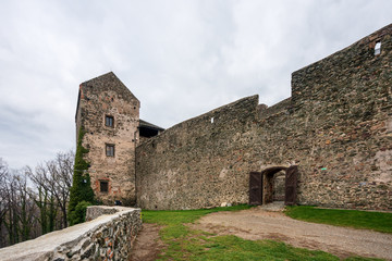 Fototapeta na wymiar The ruin of Bolkoburg, Bolków Castle in Poland
